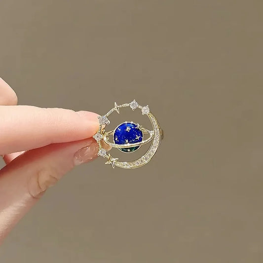 Blue Starry Sky Moon Brooch – Elegant Universe Zirconia Pin for Women