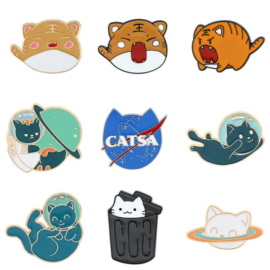 Cats Astronaut Enamel Pins – Space Explorer Brooches for Kids