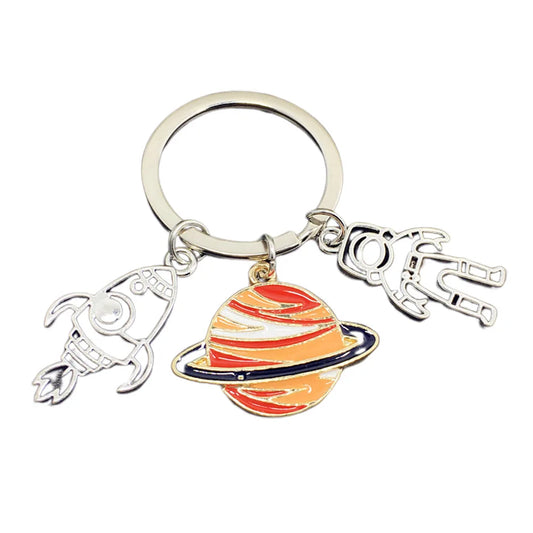 Space Keychain Set – Astronaut & Rocket Creative Hanging Pendants