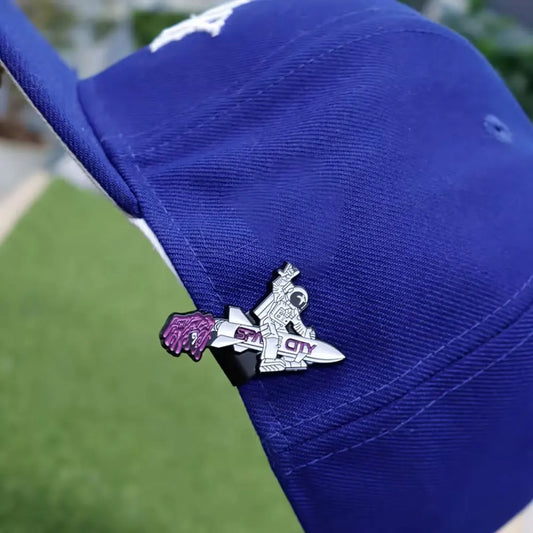 DIY Cap Enamel Pin – Cartoon Astronaut Badge