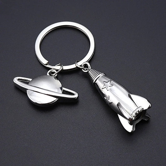 Rocket & Spaceman Keychain – Cute Universe-Inspired Key Ring Accessory