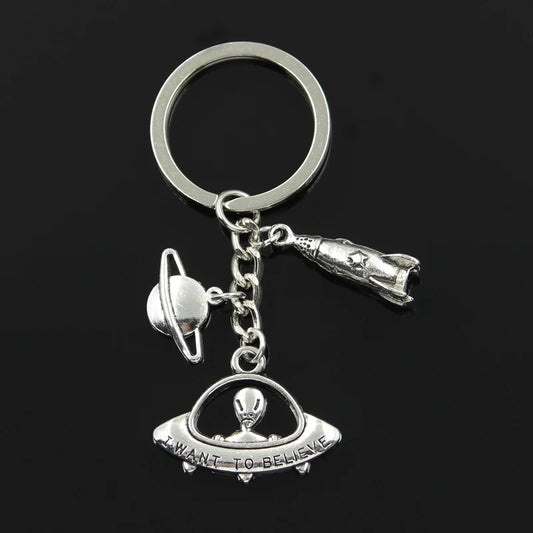 Silver Rocket & UFO Keychain – 30mm Fashion Space-Themed Pendant